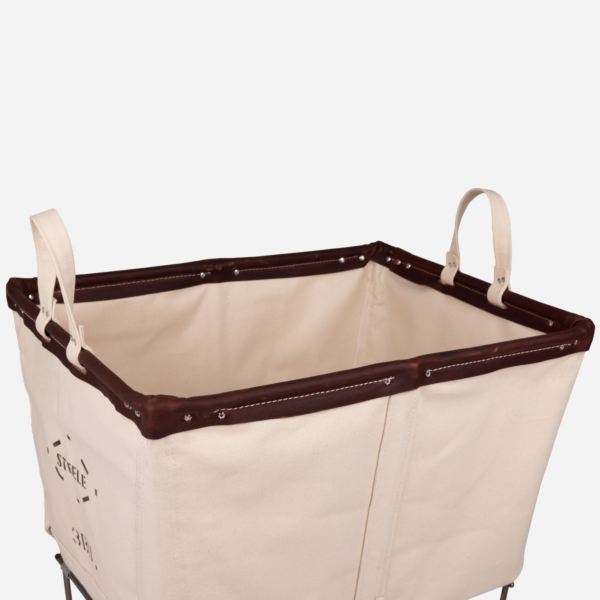 Canvas Elevated Truck 3 Bu Permanent — top open