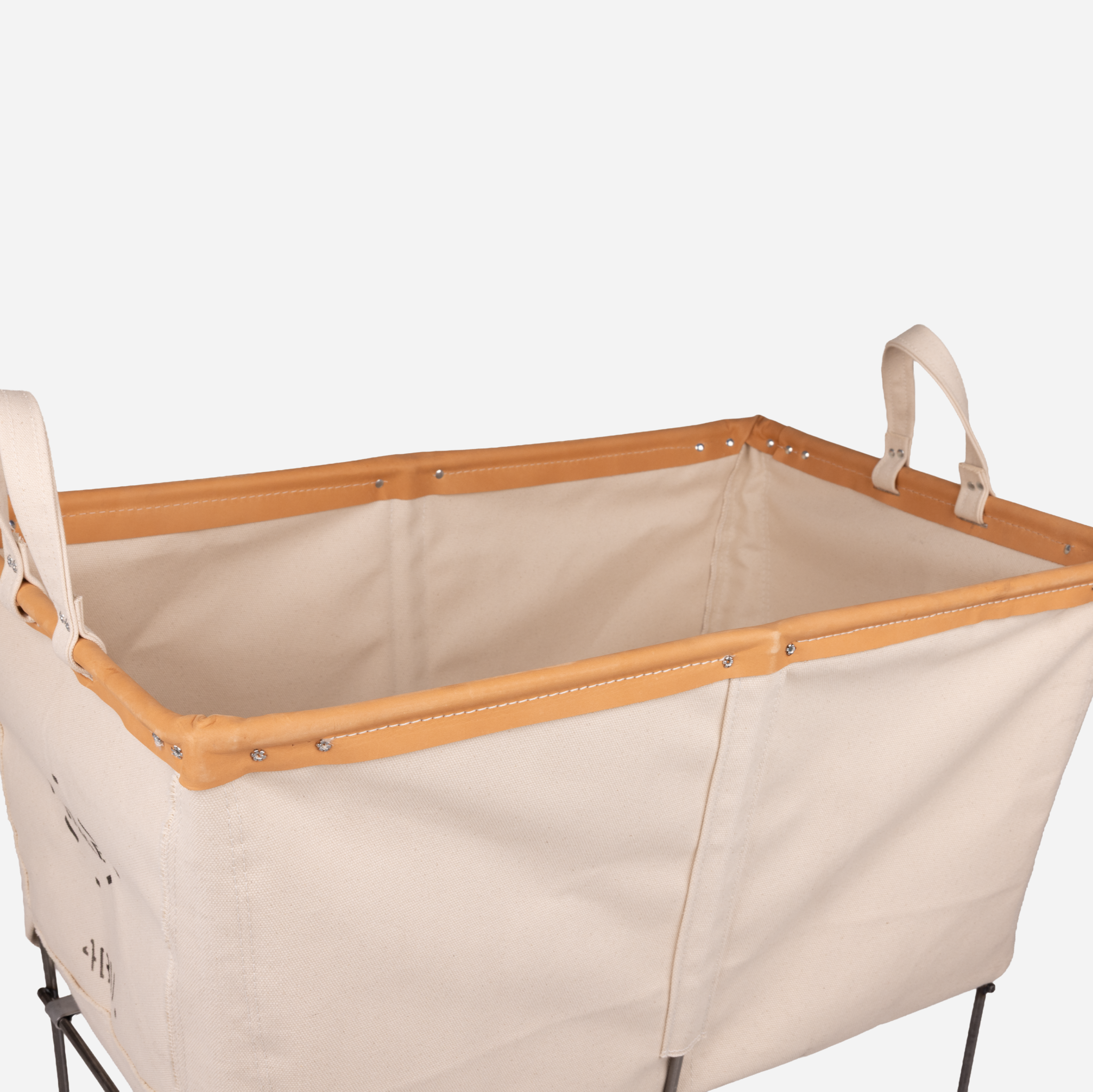 Canvas Elevated Truck 4 Bu Permanent — top view