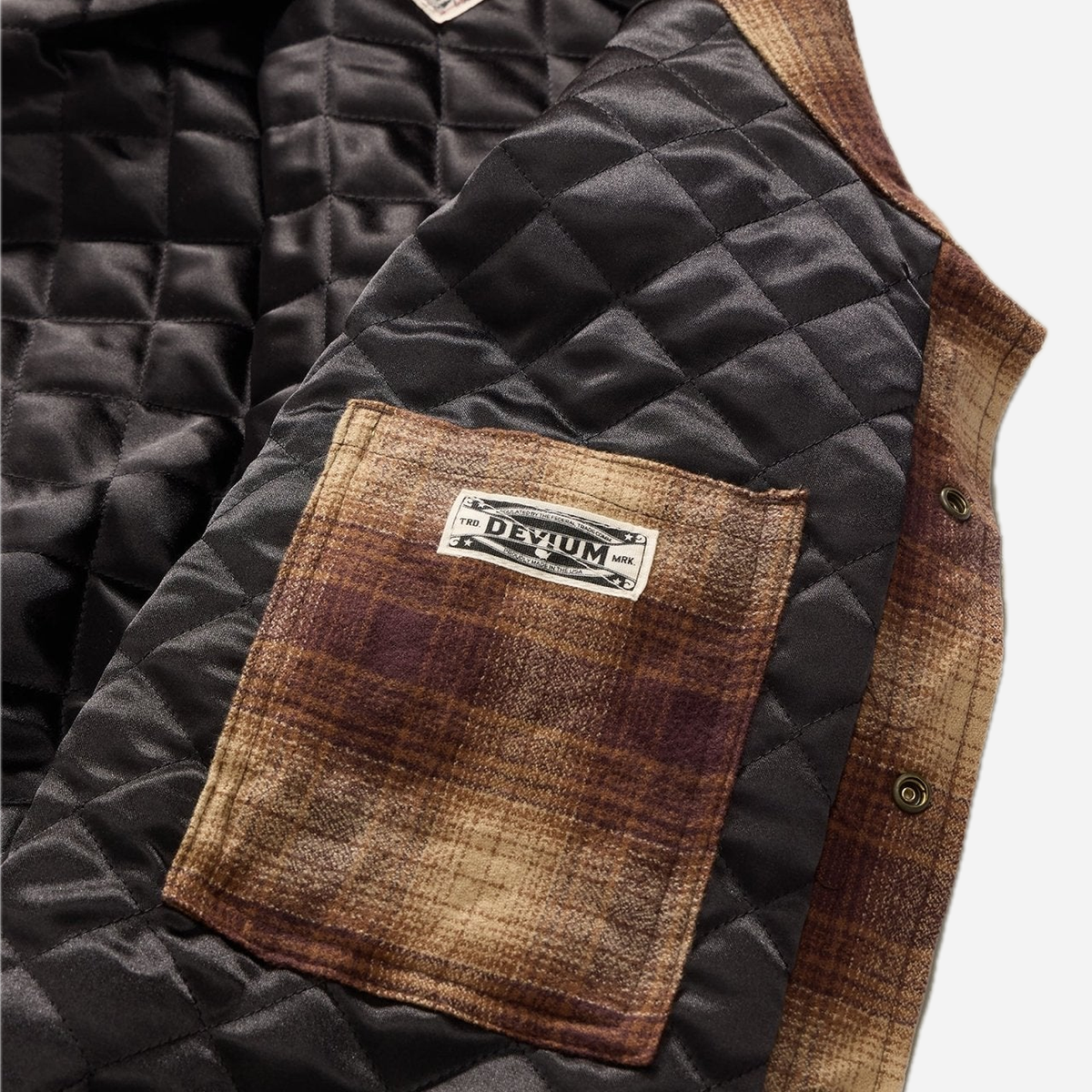Stampede Quilt Lined Flannel Jacket — Java, interior view