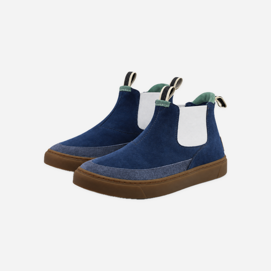 The Truckee - Devium x ComunityMade Shoe — Navy Suede, pair view