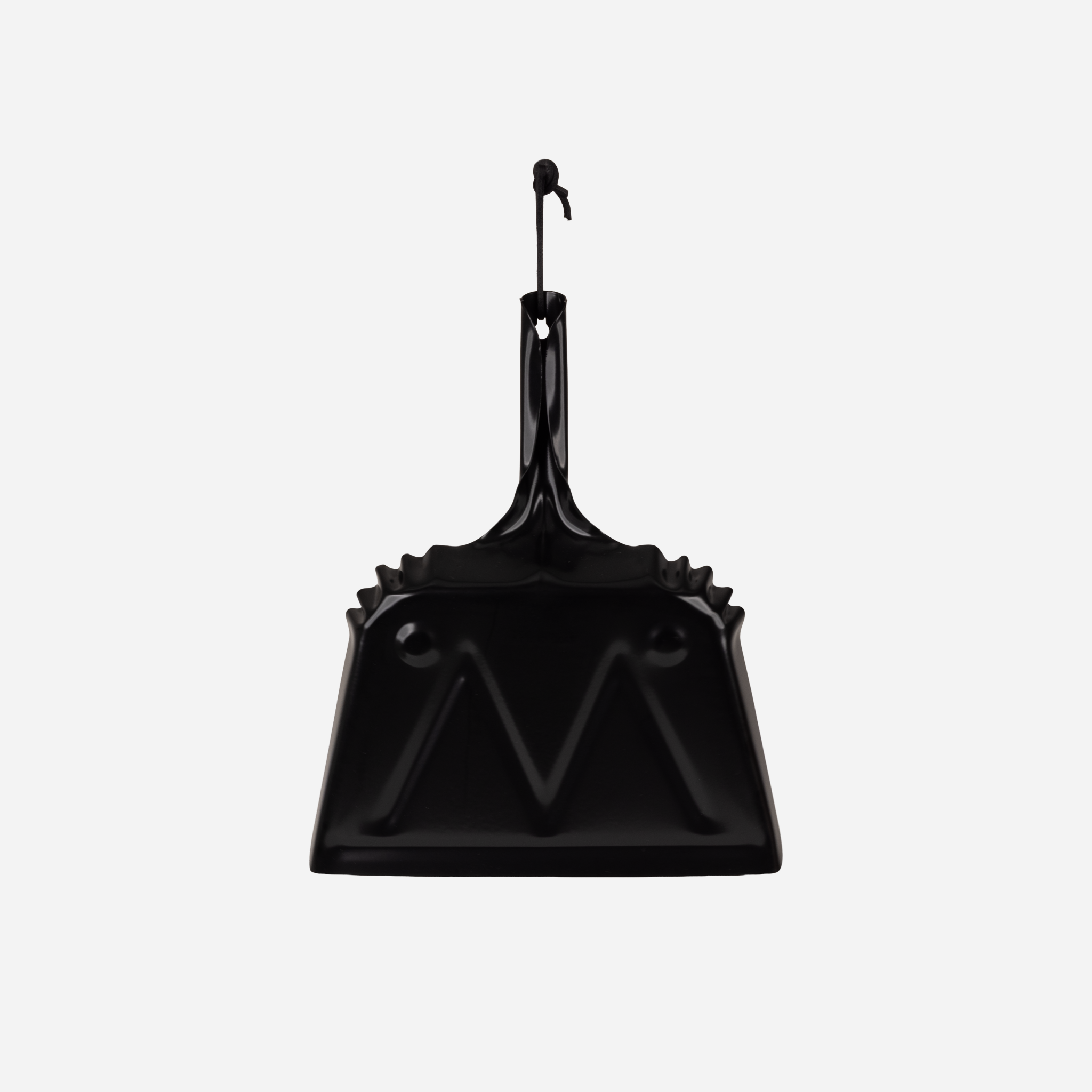 The Farmhouse Dustpan — leather hanging loop
