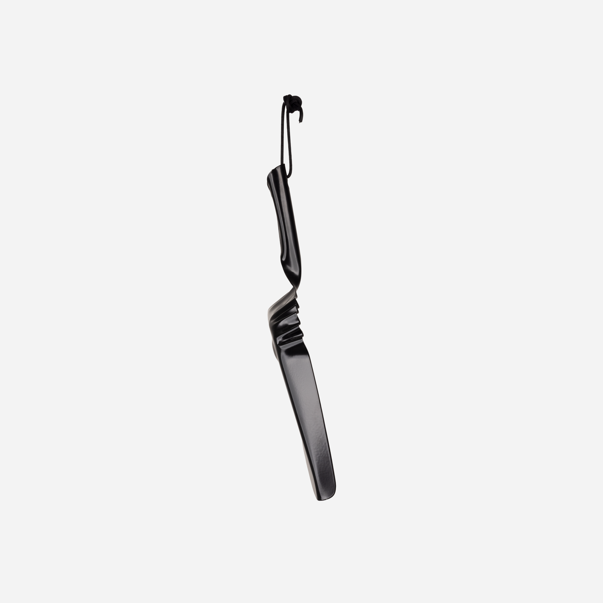 The Farmhouse Dustpan — side profile
