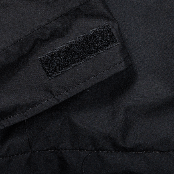 Boathouse Waterproof Stevenson Jacket in Black, adjustable cuff closure and stitching