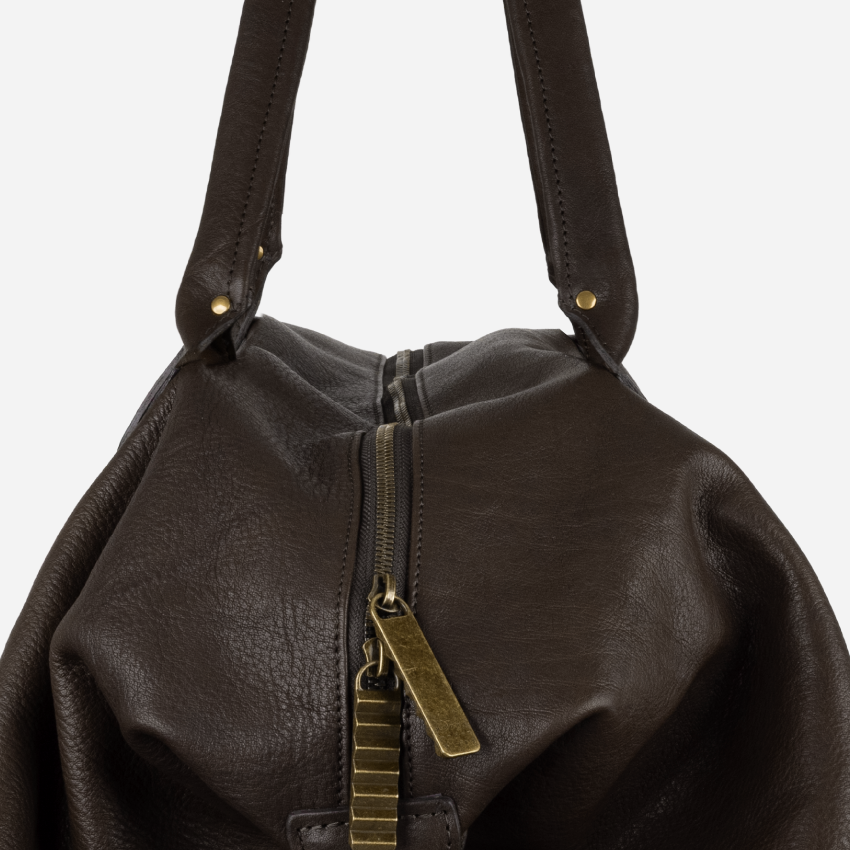 Seven Hills Benny Duffel, Halsted Bracken, leather stitching, handle or zipper detail