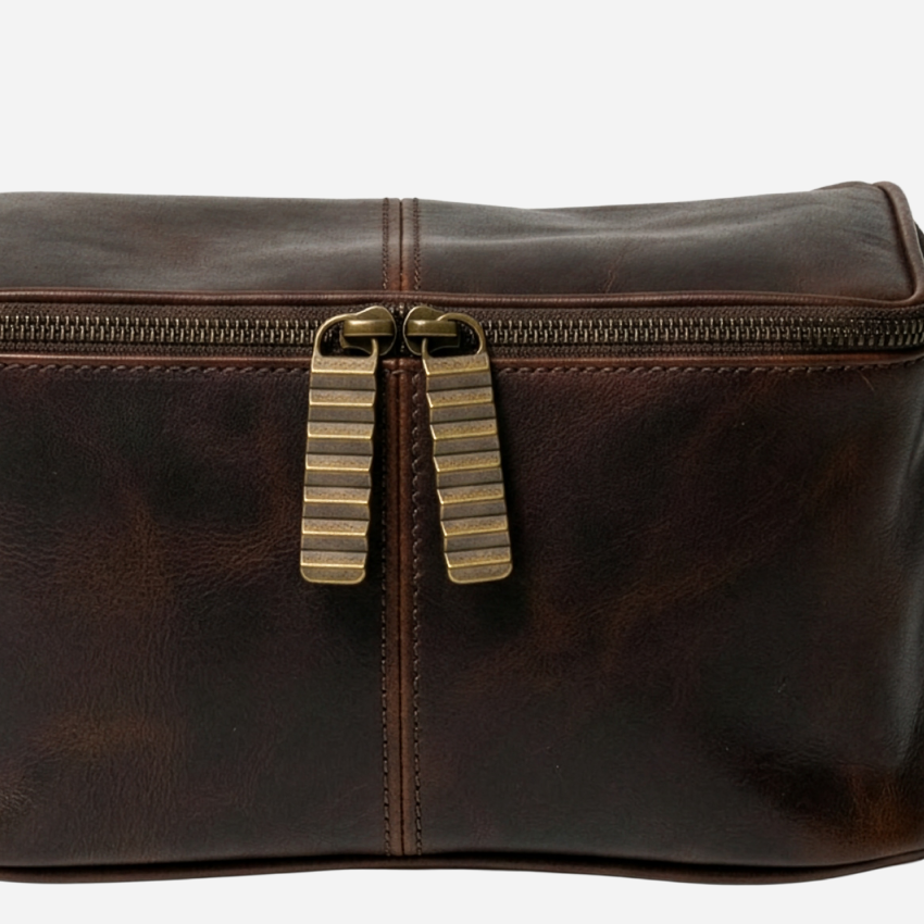 Seven Hills Charlie Wash Kit, Halsted Bracken, leather stitching, handle or zipper detail