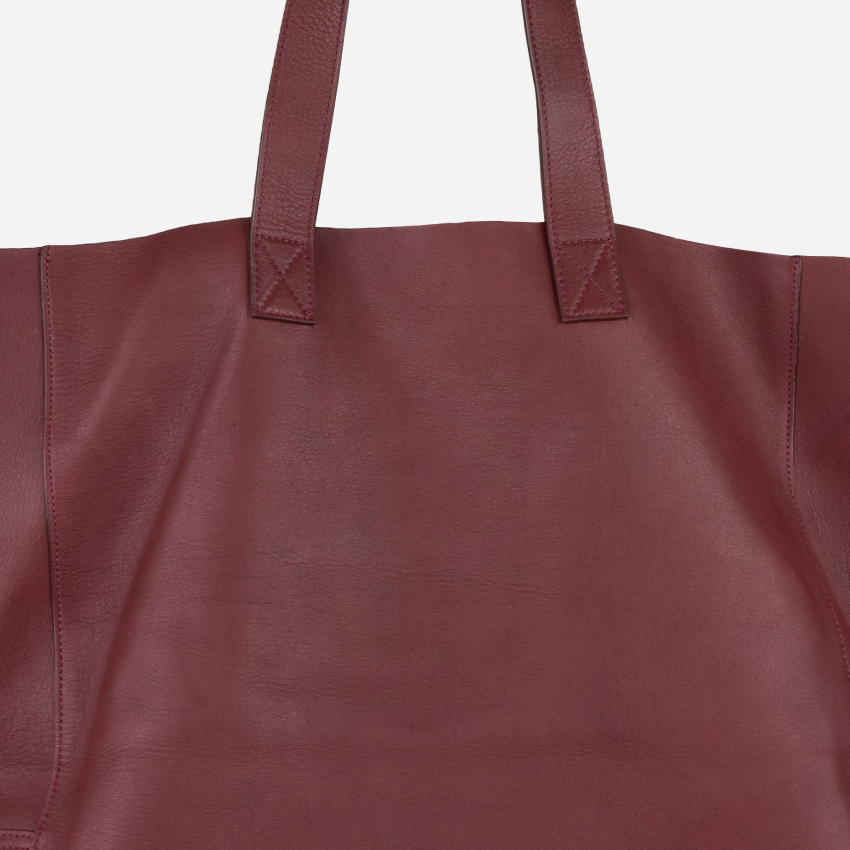 Seven Hills Massie Tote, Dearborn Mulberry, leather stitching, handle or zipper detail