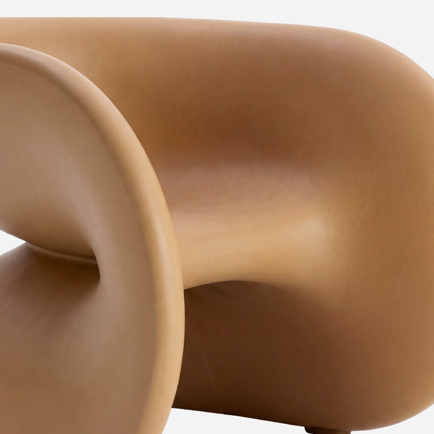 The Fortune Chair, Cookie, curved seat and molded surface detail