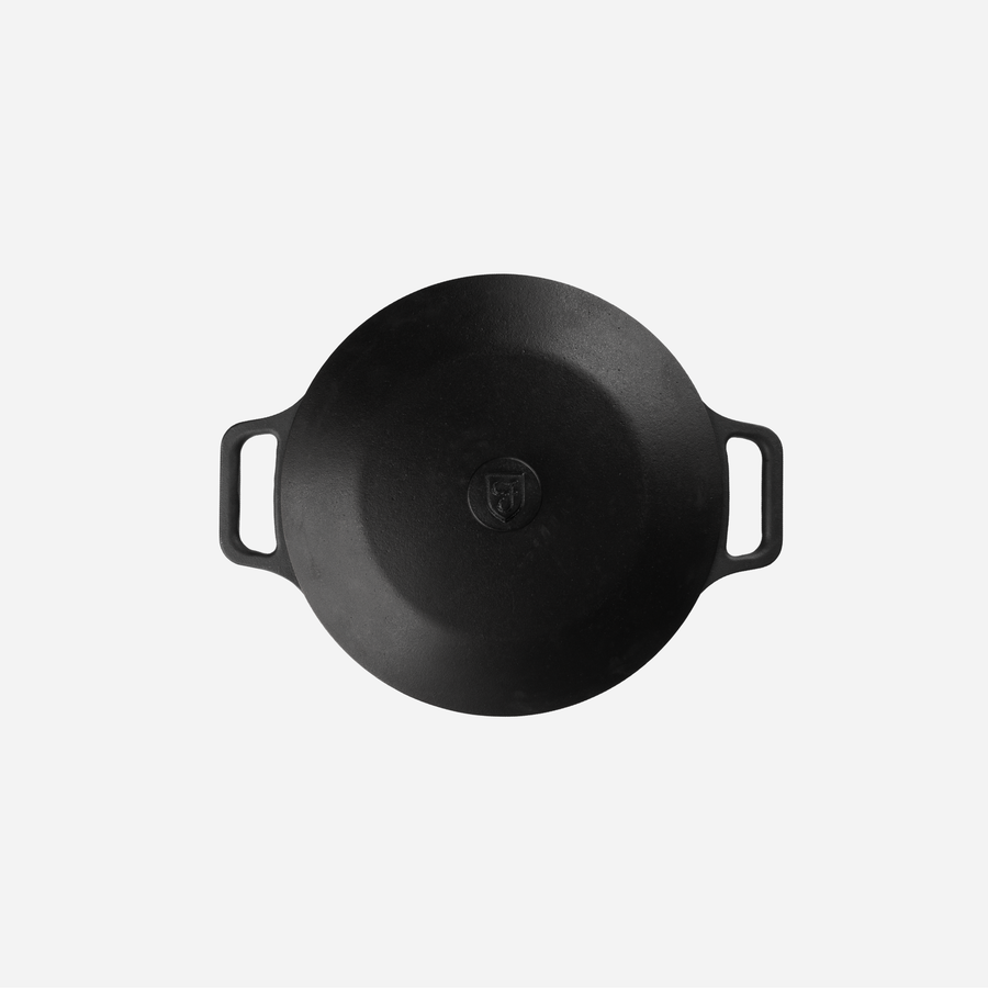 Field Company No. 10 Dutch Oven, with lid