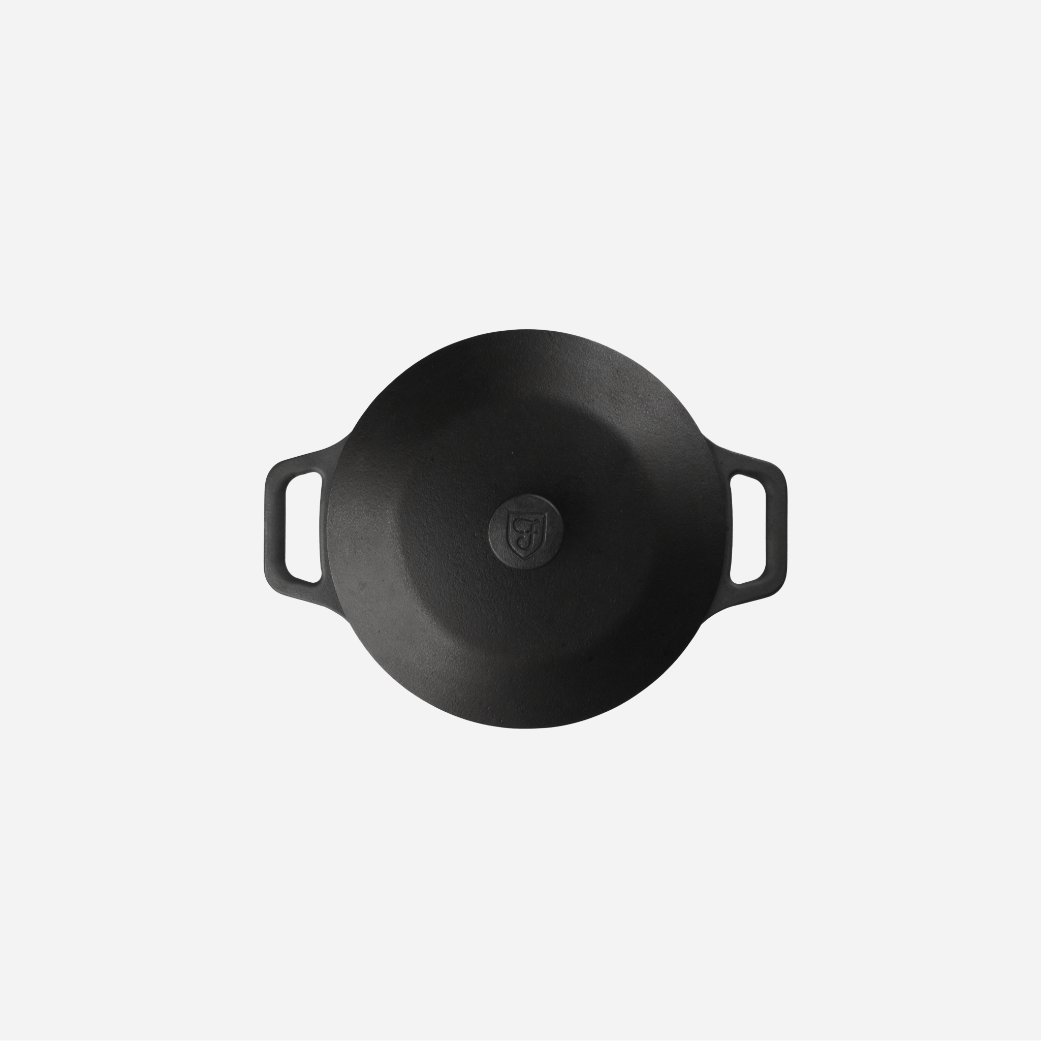 No. 8 Dutch Oven — with lid