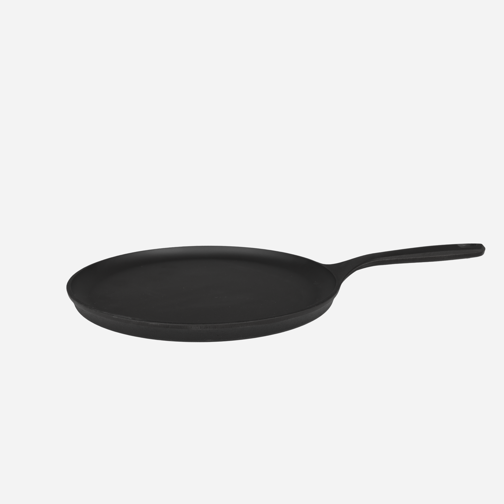 No. 9 Round Griddle — angle view