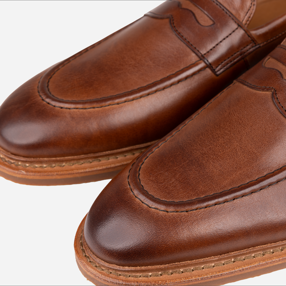 Allen Edmonds Randolph Verse Penny Loafer, Chili Leather, toe stitching and leather grain