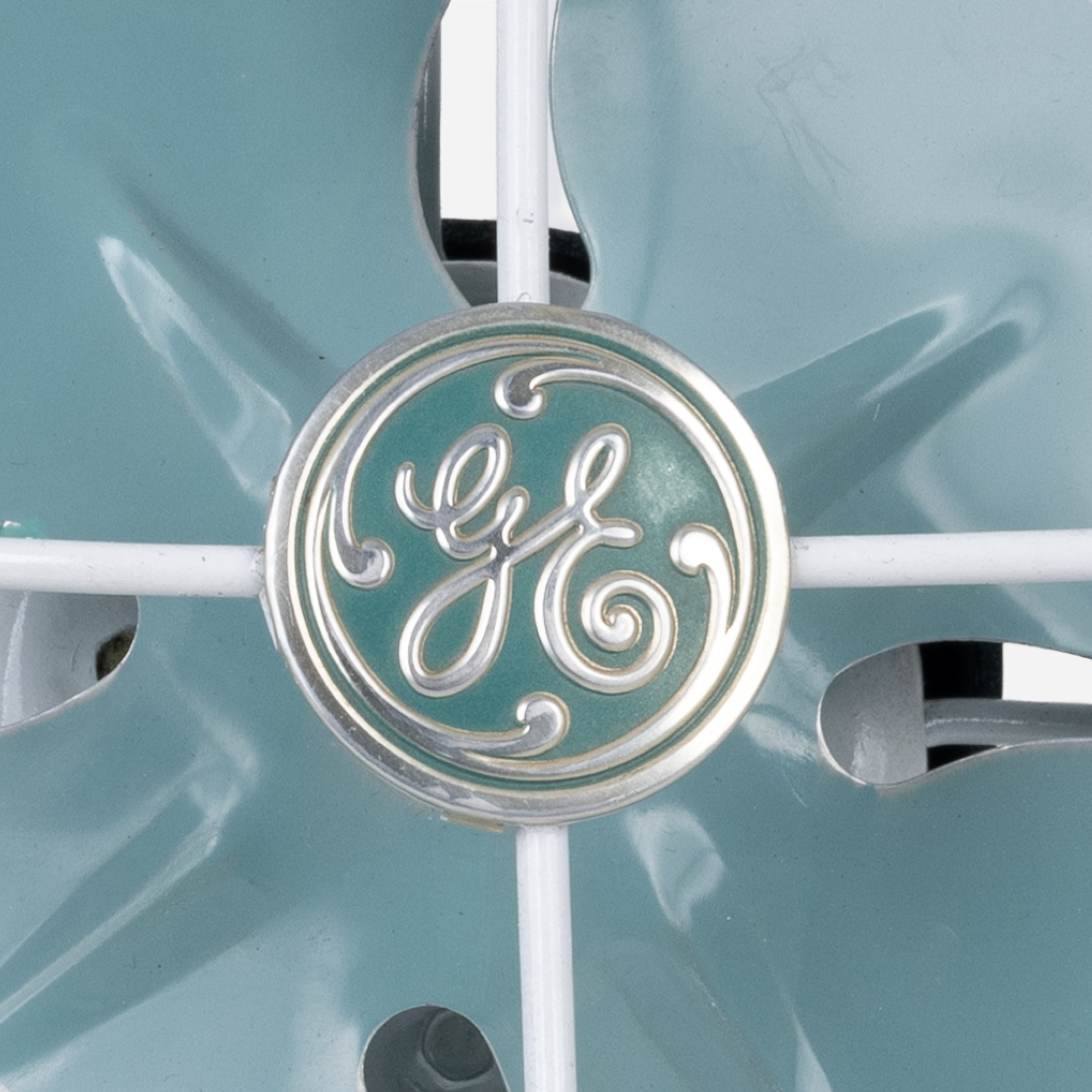 Vintage GE Oscillating Fan (1953)